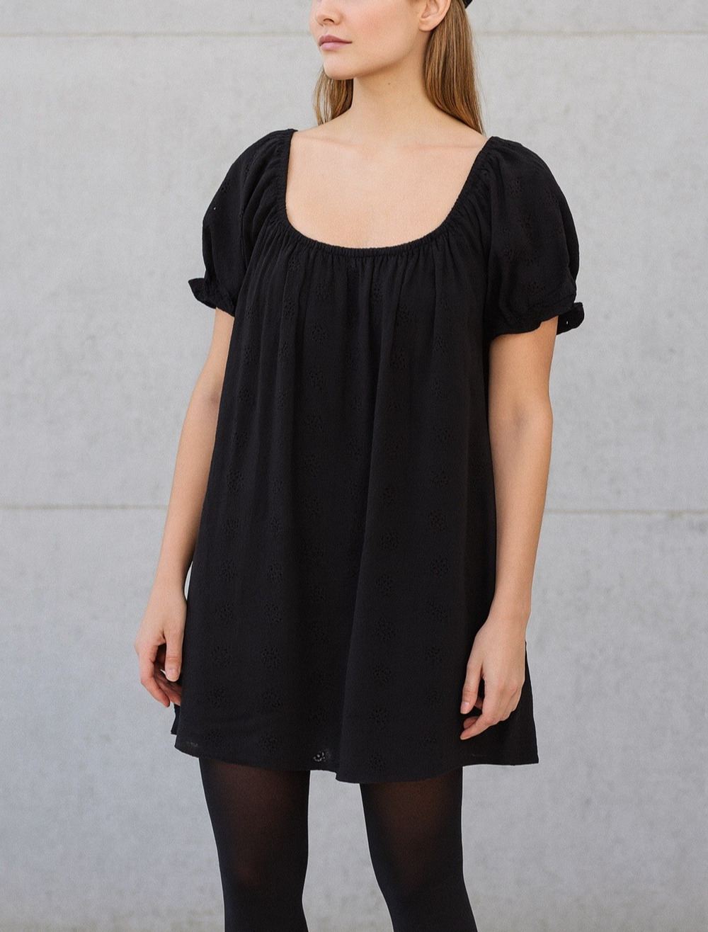 Santurary Dress Women's Medium Black Puff Sleeves new with tags